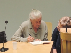 Spotkanie Grupy 33 z prof. Wandą Półtawską